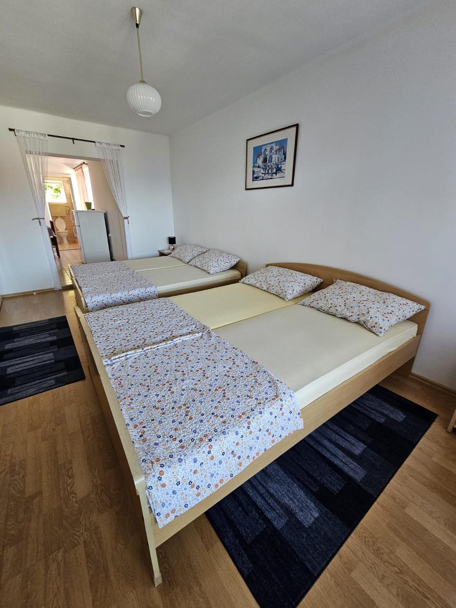 Studios Dolcek Krvavica Exteriör bild