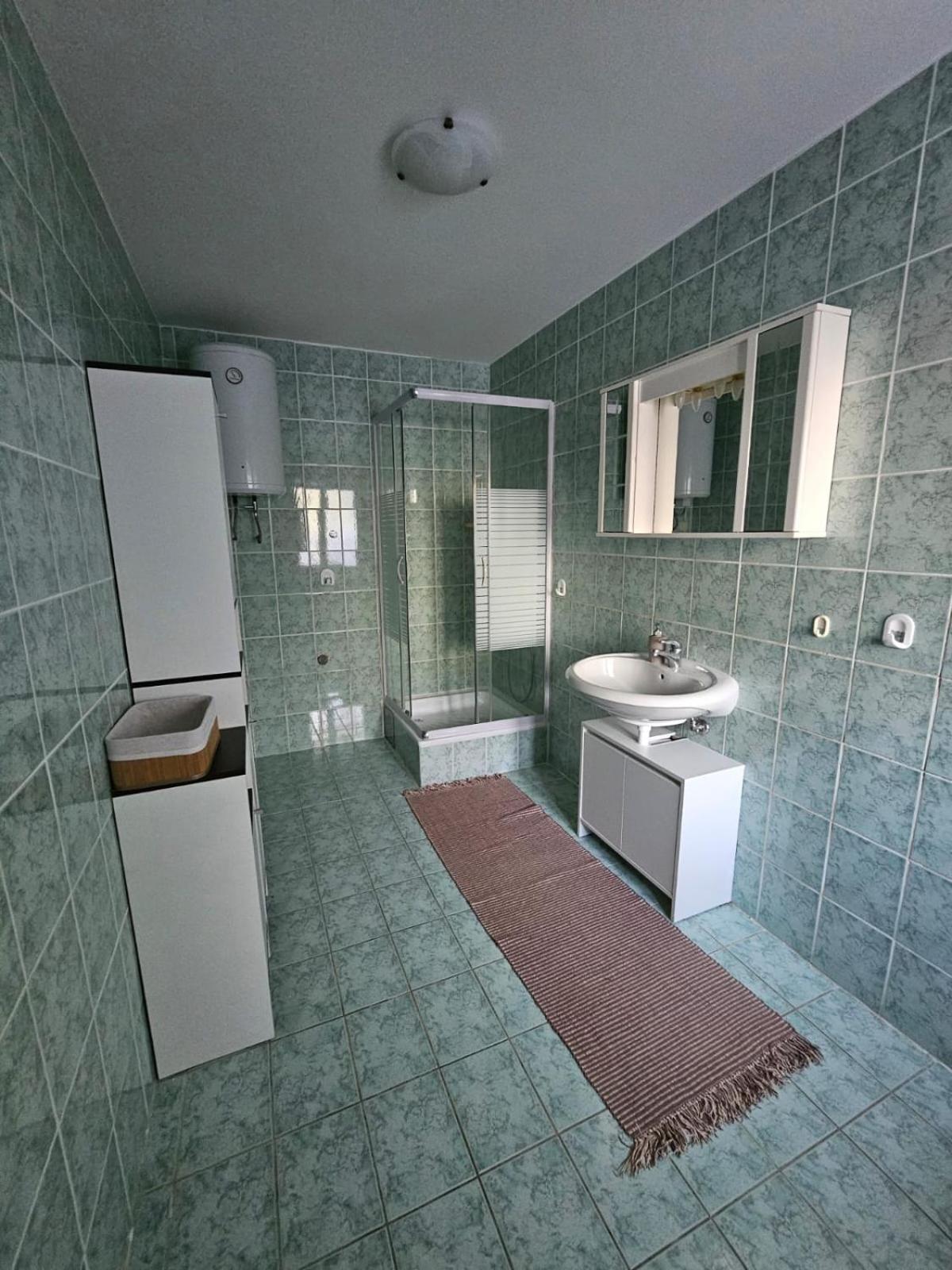 Studios Dolcek Krvavica Exteriör bild